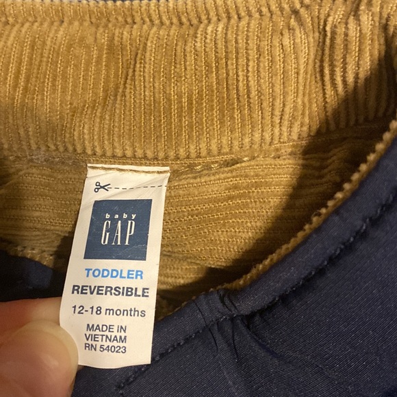 Gap Baby Boys Reversible Puffer Vest 12-18 mo - Picture 3 of 6